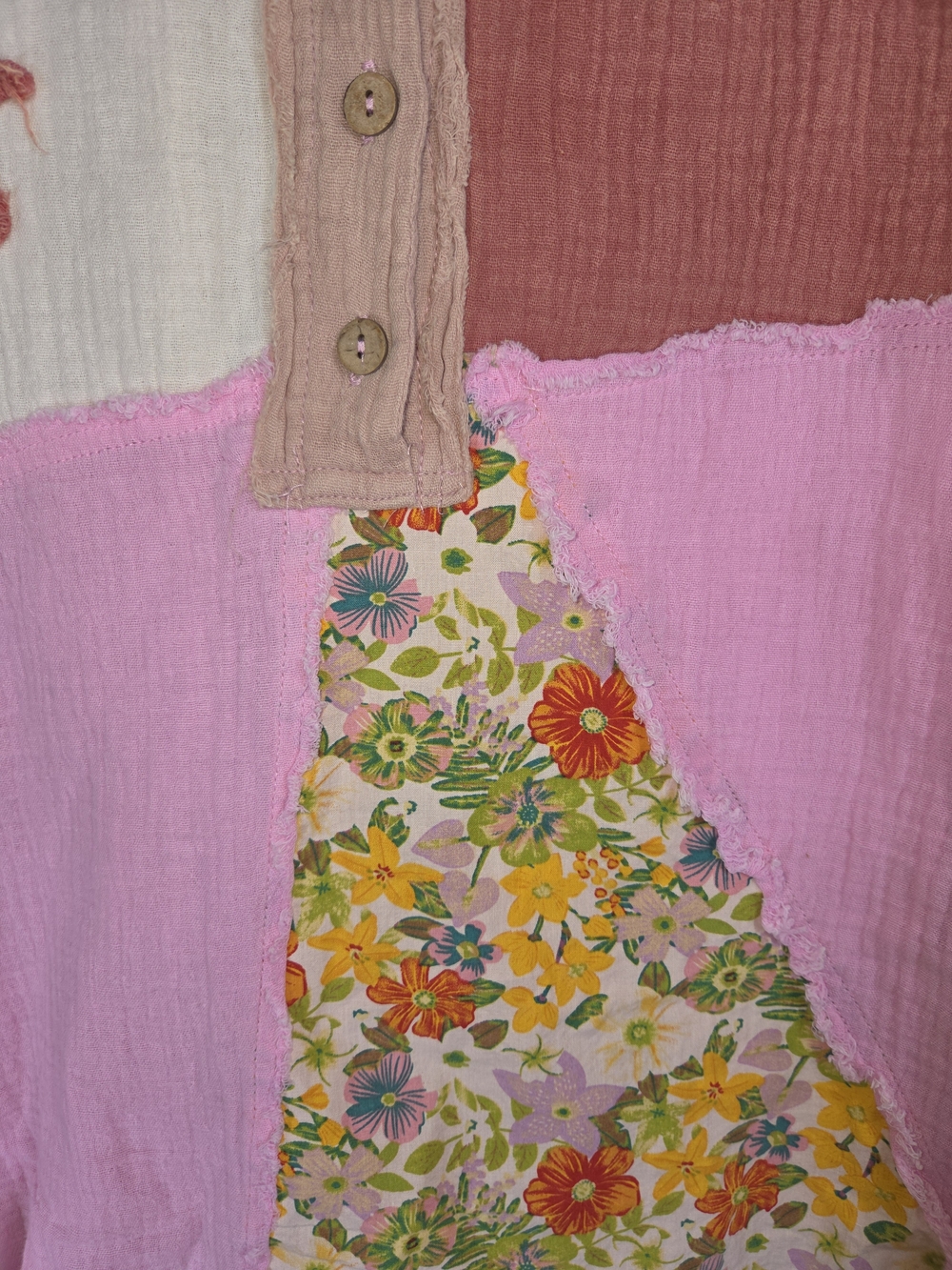 Easel Patchwork Pink & Floral Lightweight Boho Top. 100% Cotton. Size Small - Picture 2 of 4
